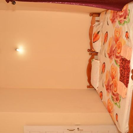 Sheeba'S Homestay Kochi Exteriör bild